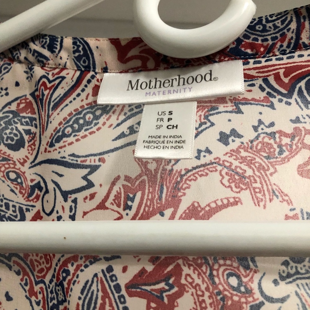 Motherhood Maternity sleeveless blouse size small